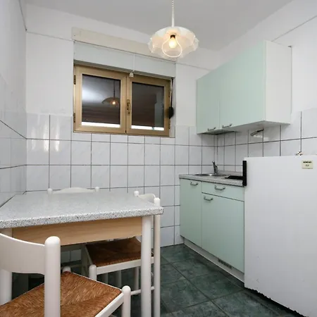 Apartments With Wifi Crikvenica - 5555 Room photo
